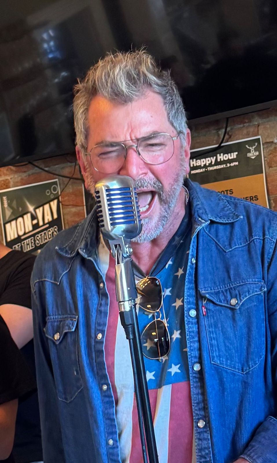 The Black Curtains Live Performance - Photo 2